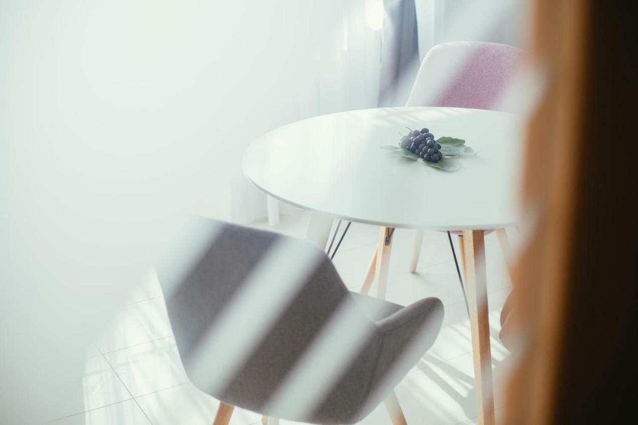 Maslina & Lavanda Apartment โปดสตรานา ภายนอก รูปภาพ